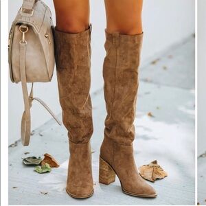 NIB VICI x Cuccio Saint Slouch Boots in Taupe